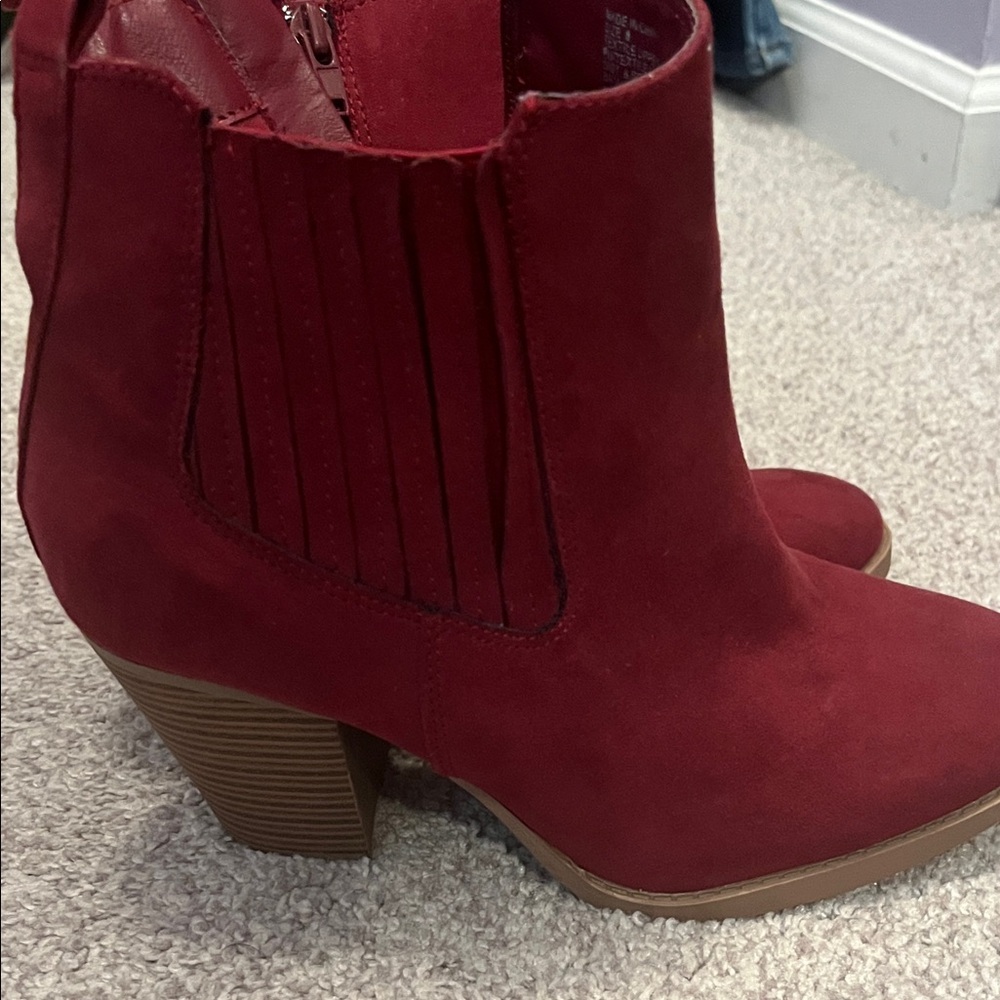 Serra Burgundy Ankle Boots